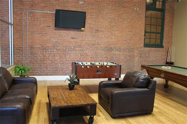 $2,330 | 75 Pocasset Street, Unit 317, Johnston, RI 02919