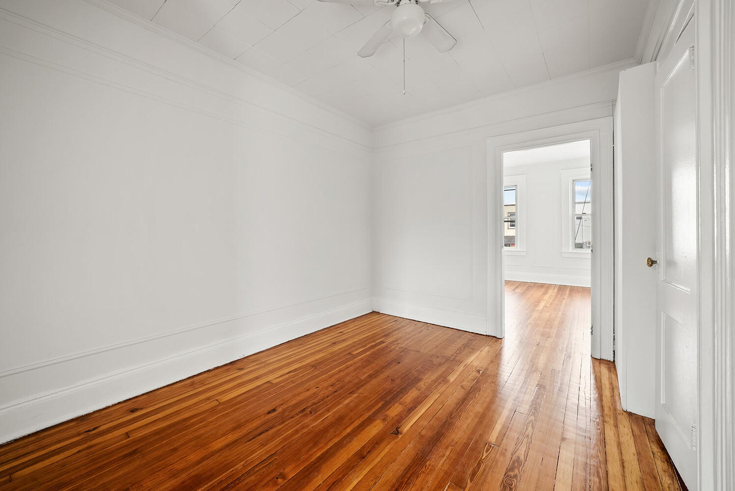 79-31 68th Road Queens, NY 11379 - Photo 6 of 16