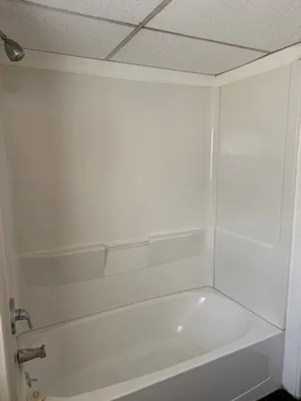 $1,700 | 19 Lantern Road, Unit U:1SIDE, Holbrook, MA 02343