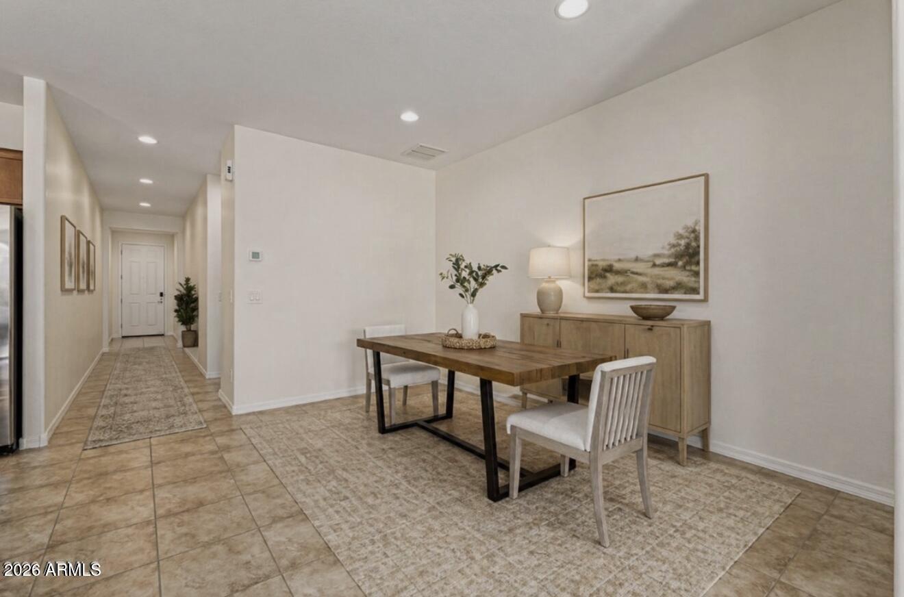 3231 West Carter Road Phoenix, AZ 85041 - Photo 6 of 21 DR