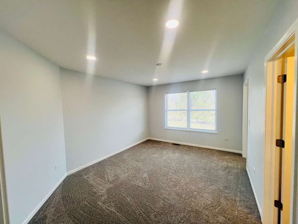 5 Player Court Bolingbrook, IL 60490 - Photo 26 of 42