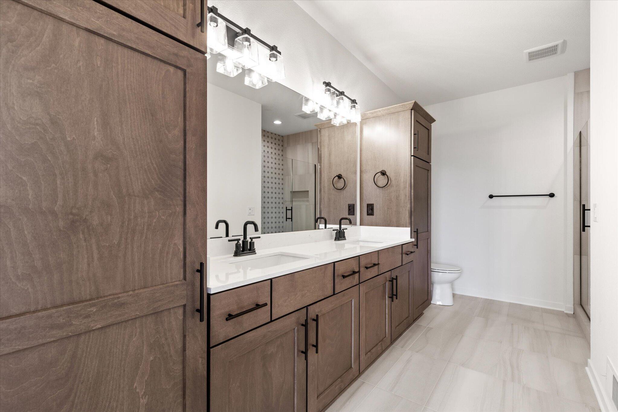 804 Viewpoint Avenue Waukesha, WI 53188 - Photo 18 of 30 804-viewpoint-ave-18-primary-bathroom