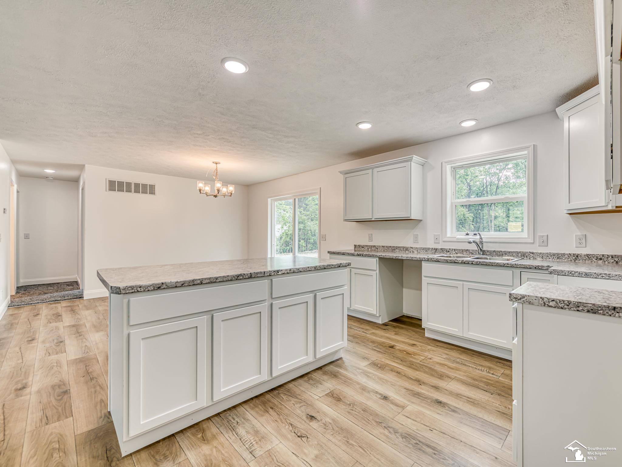 3901 Kane Road Carleton, MI 48117 - Photo 14 of 54