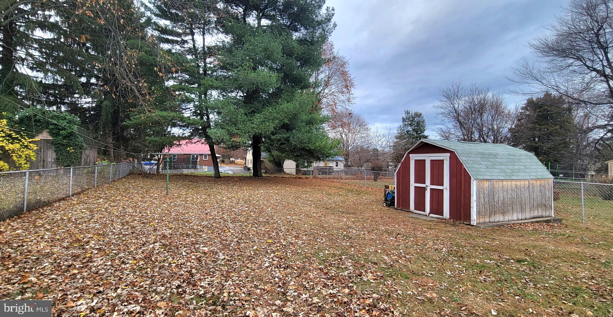221 Devonshire Road Hagerstown, MD 21740 - Photo 23 of 27 Gallery Image 23