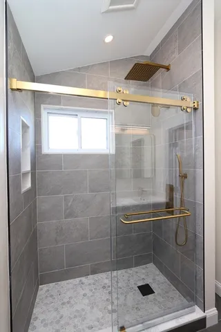 $3,200 | 14-16 Harriet Street, Unit 2, Boston, MA 02135