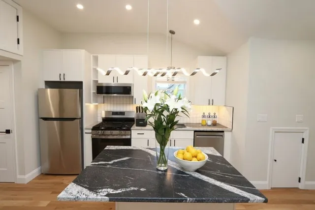 $3,200 | 14-16 Harriet Street, Unit 2, Boston, MA 02135