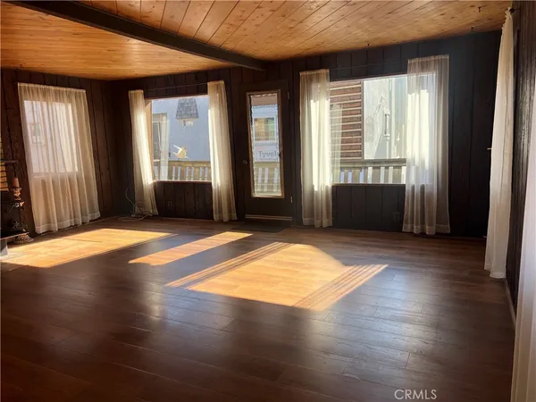 $5,950 | 58 B Surfside Avenue, Surfside, CA 90743