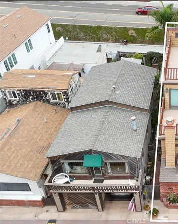 $5,950 | 58 B Surfside Avenue, Surfside, CA 90743