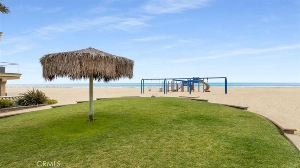 58 B Surfside Avenue Surfside, CA 90743 - Photo 20 of 23