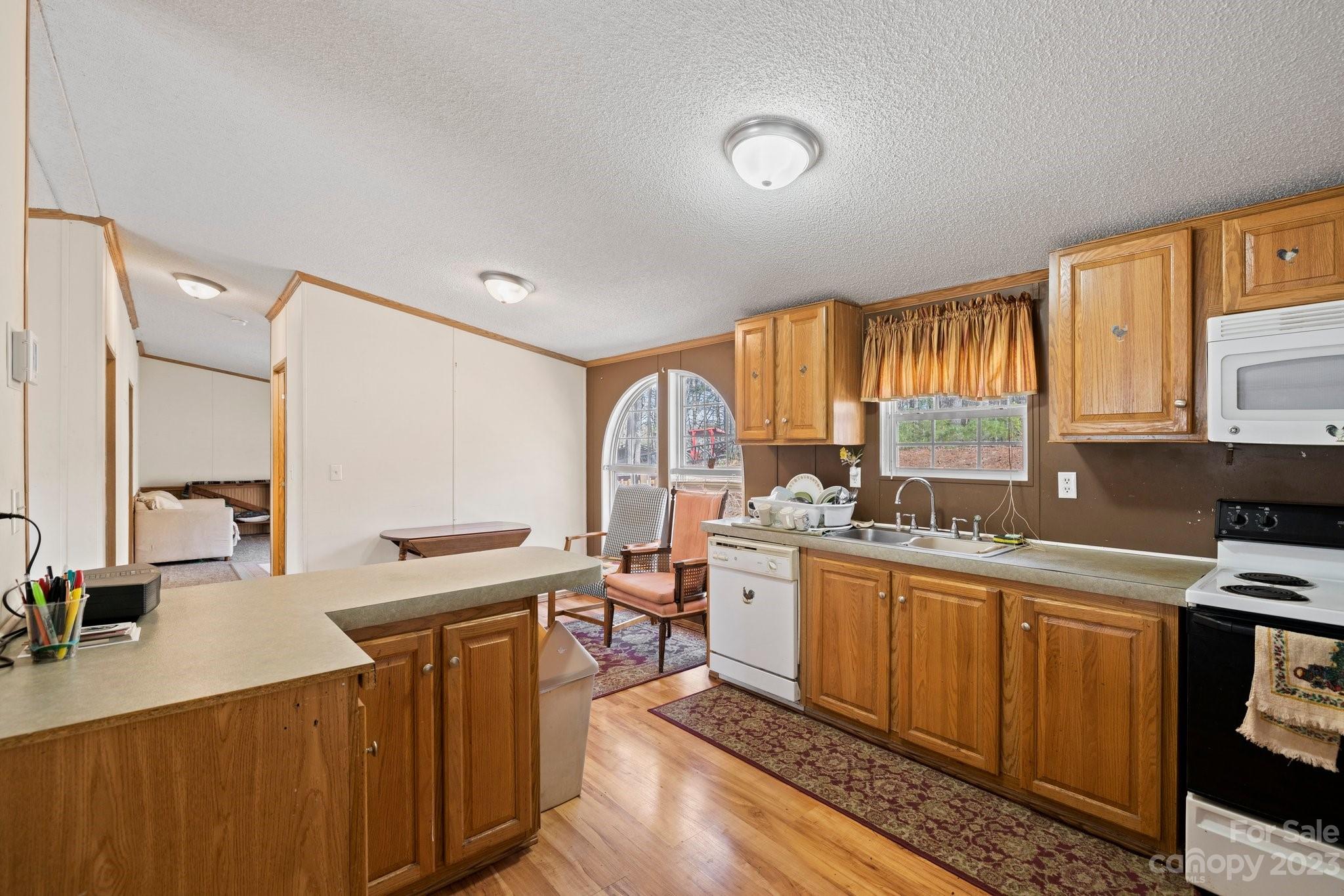 45 Beach Crest Rise Leicester, NC 28748 - Photo 12 of 30 Gallery Image 12