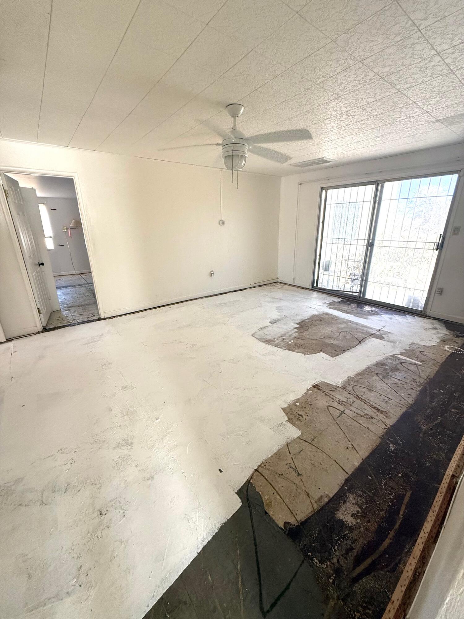 7990 Ramas Avenue Yucca Valley, CA 92284 - Photo 6 of 19 a view of a bedroom