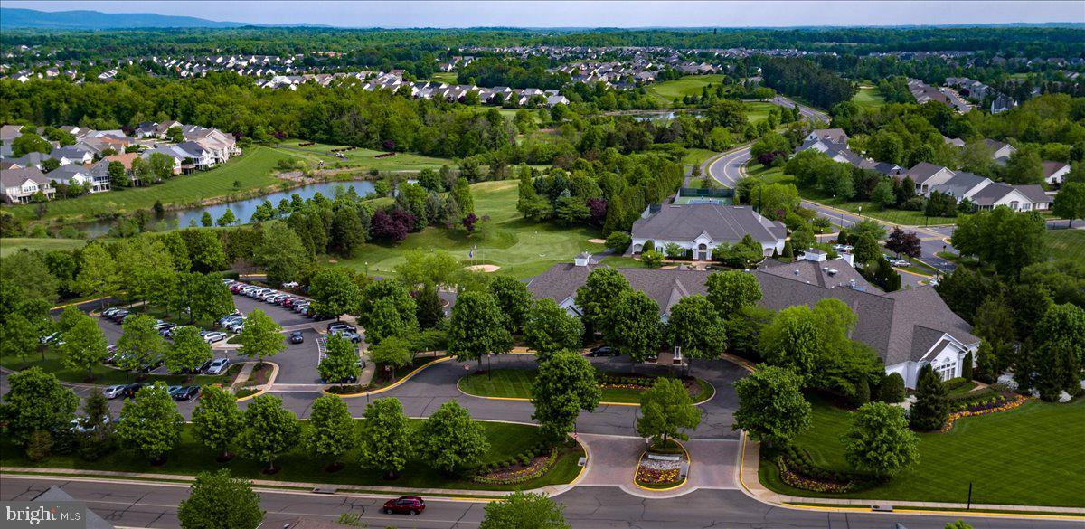 13612 Ryton Ridge Lane Gainesville, VA 20155 - Photo 67 of 83 an aerial view of multiple house