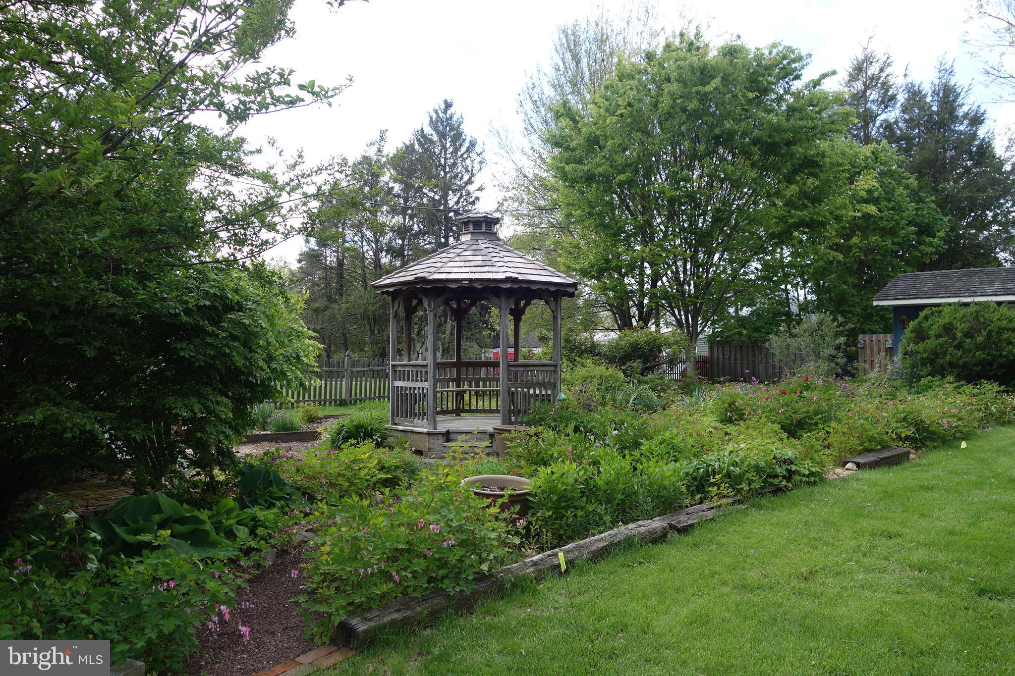 100 Walker Road Landenberg, PA 19350 - Photo 10 of 43 Flower garden with Gazebo