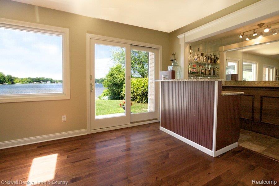 1786 South Hughes Road Brighton, MI 48114 - Photo 11 of 25 1786hughes10.jpg