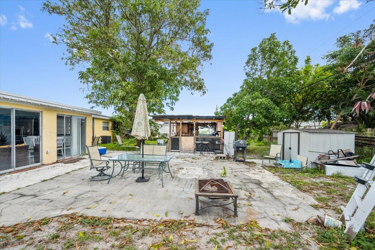 421 West 31st Street Riviera Beach, FL 33404 - Photo 20 of 21 20-DSC_0072