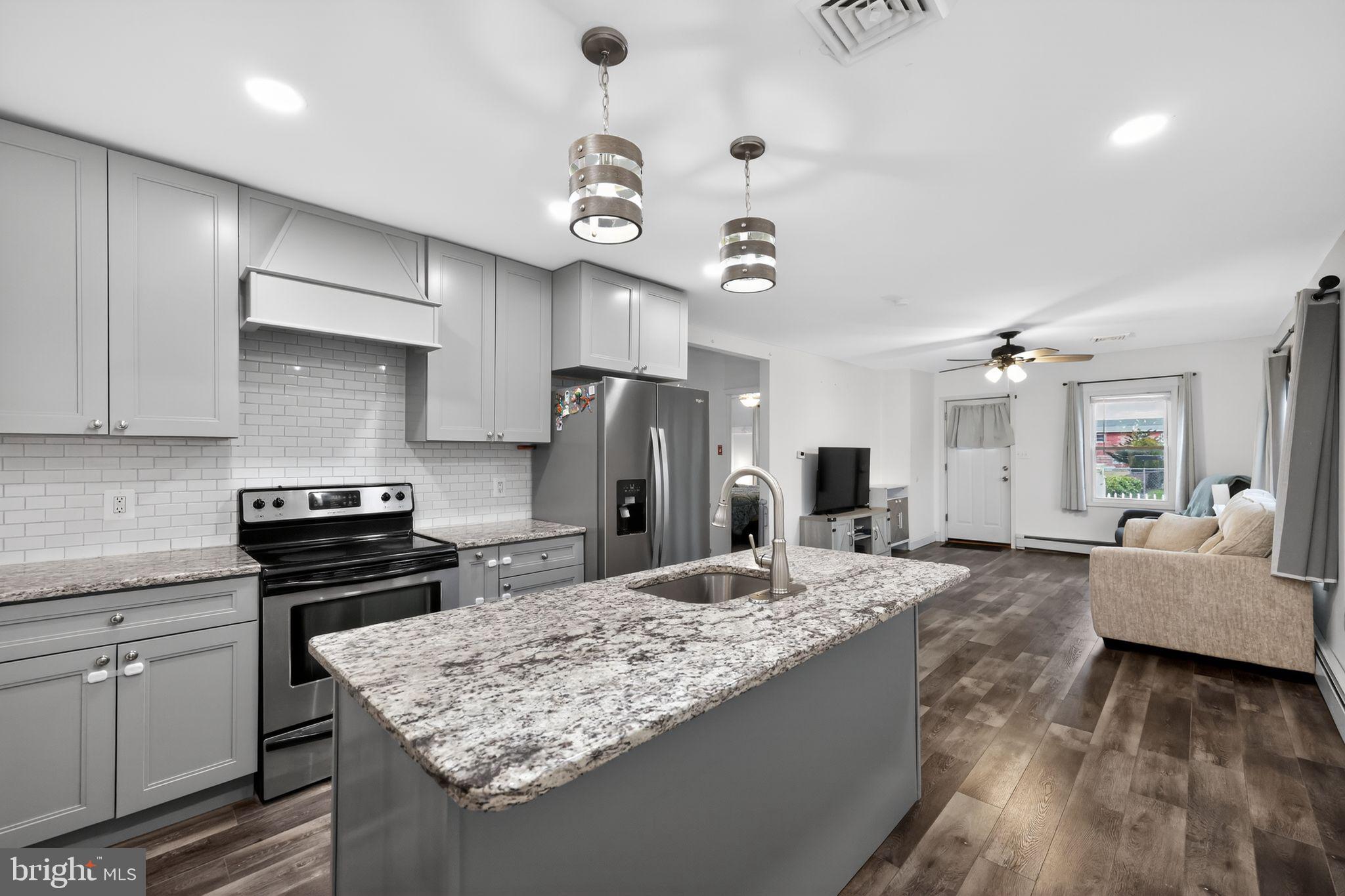 909 3rd Avenue Croydon, PA 19021 - Photo 13 of 30