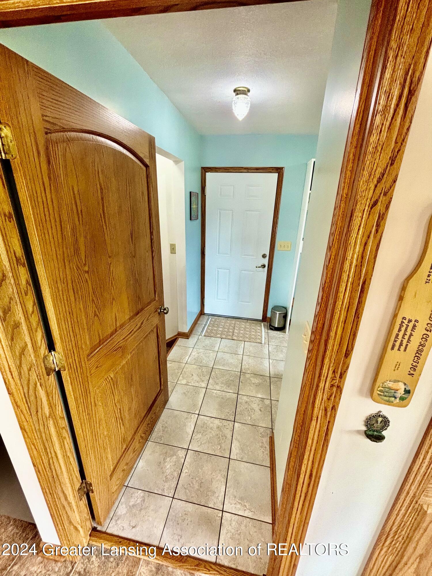 1148 Hawley Road Mason, MI 48854 - Photo 26 of 104 IMG_6163