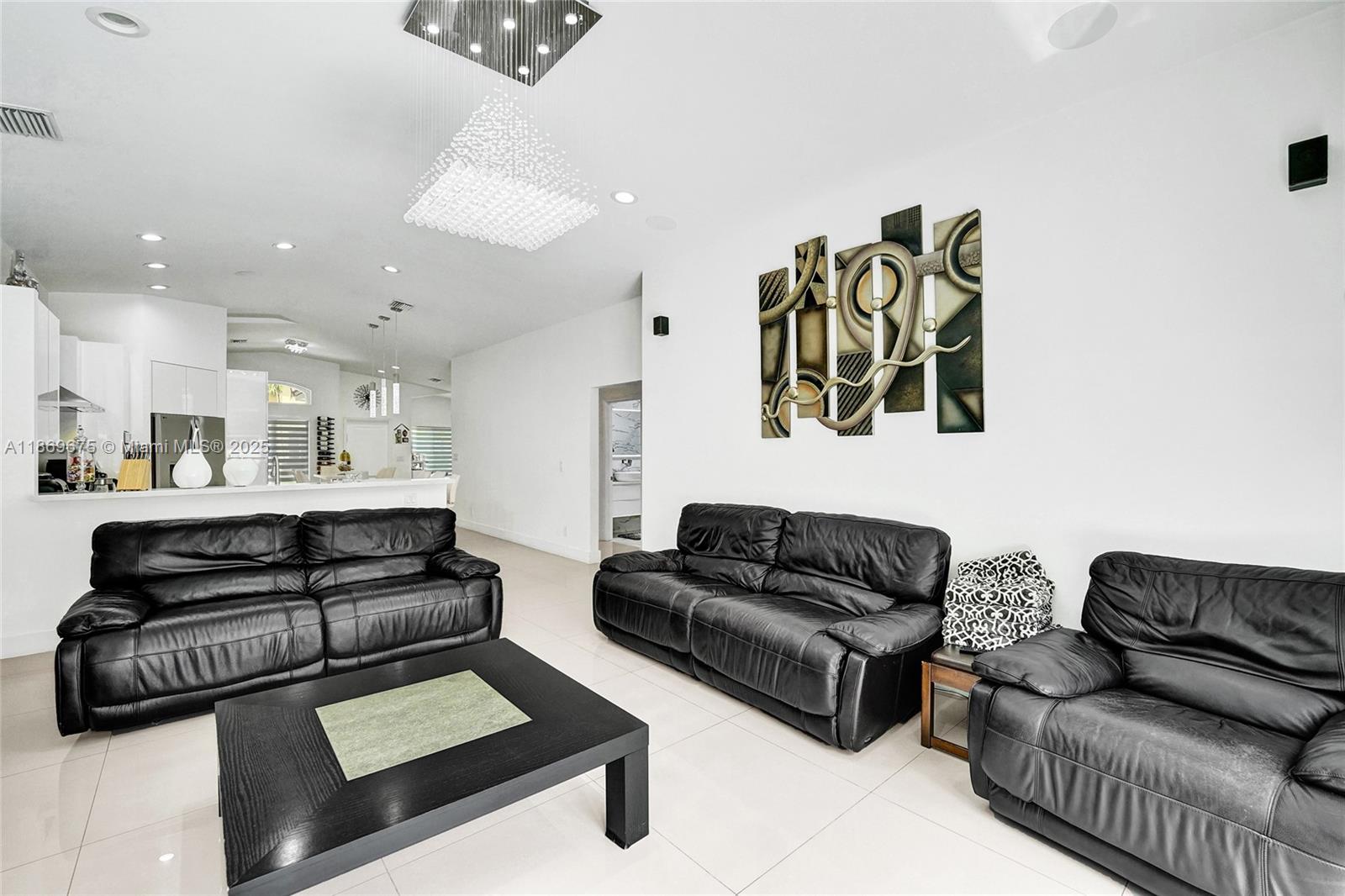 1636 Southwest 108th Terrace Davie, FL 33324 - Photo 34 of 92