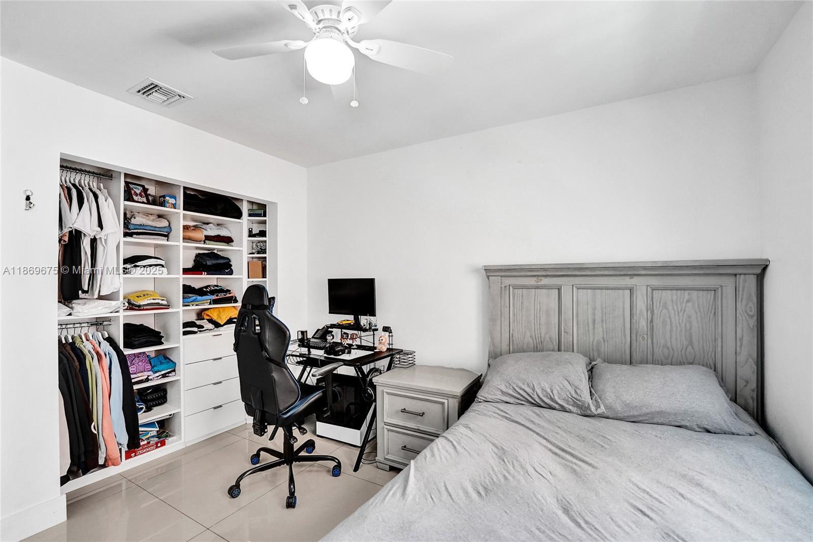 1636 Southwest 108th Terrace Davie, FL 33324 - Photo 40 of 92