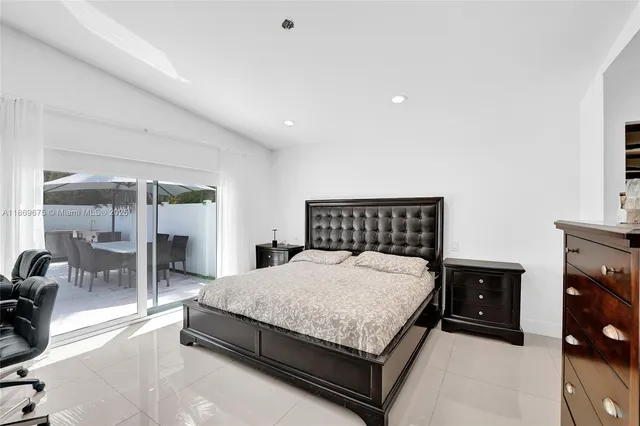 $850,000 | 1636 Southwest 108th Terrace, Davie, FL 33324