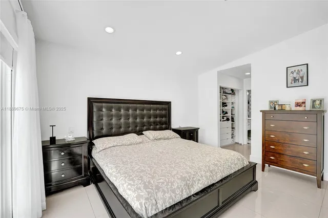 $850,000 | 1636 Southwest 108th Terrace, Davie, FL 33324