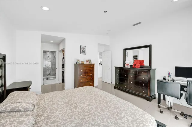 $850,000 | 1636 Southwest 108th Terrace, Davie, FL 33324