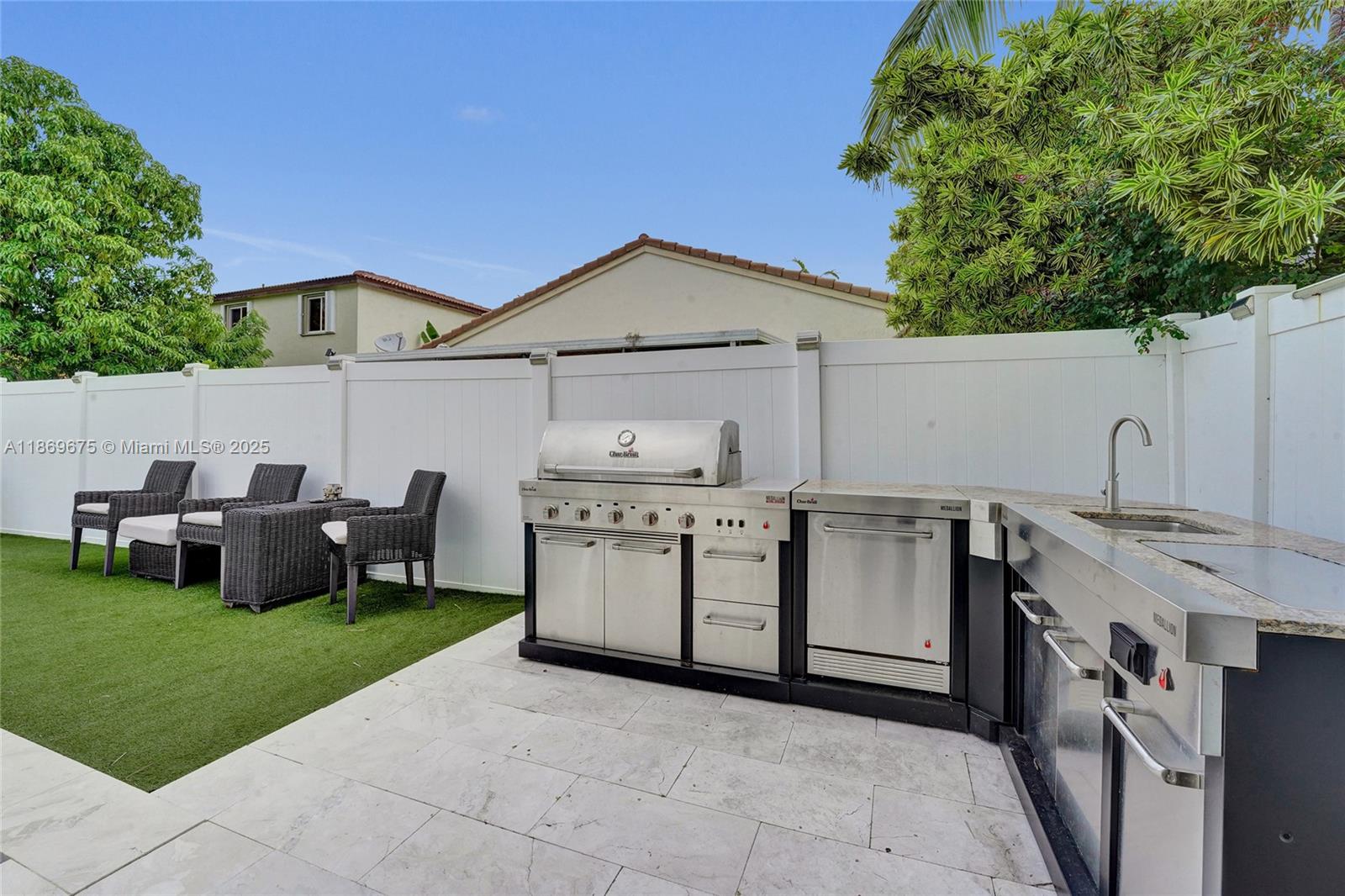 1636 Southwest 108th Terrace Davie, FL 33324 - Photo 71 of 92