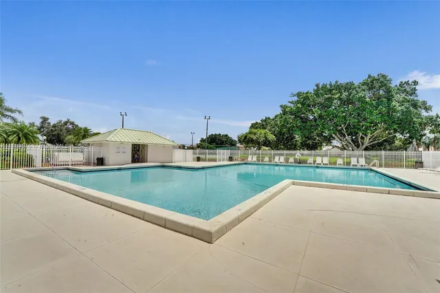 $850,000 | 1636 Southwest 108th Terrace, Davie, FL 33324