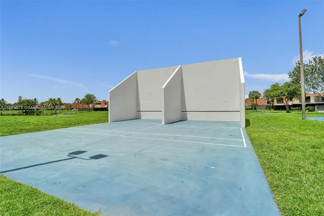 $850,000 | 1636 Southwest 108th Terrace, Davie, FL 33324