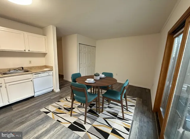 $1,495 | 548 Lopax Road, Harrisburg, PA 17112