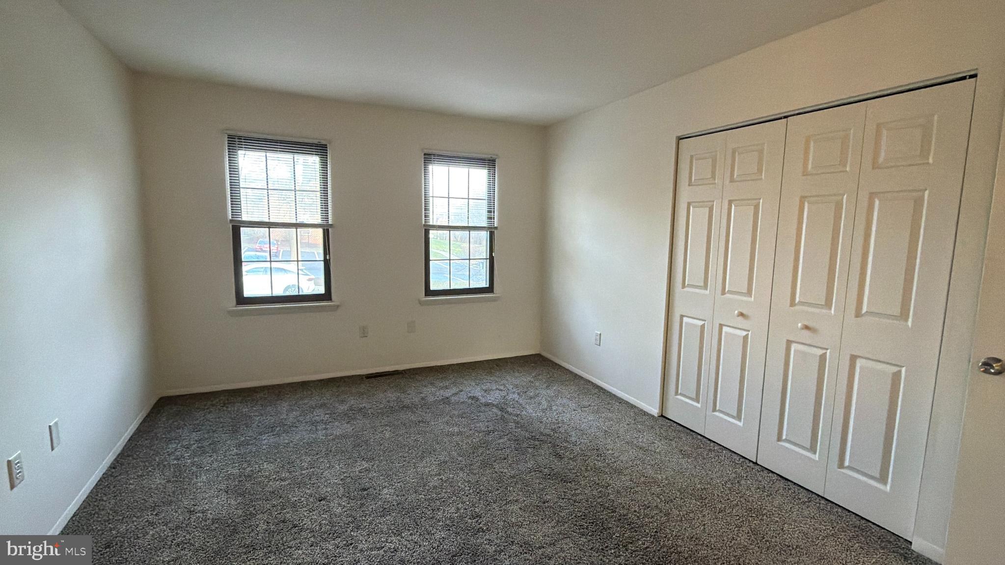 548 Lopax Road Harrisburg, PA 17112 - Photo 19 of 46 an empty room with windows