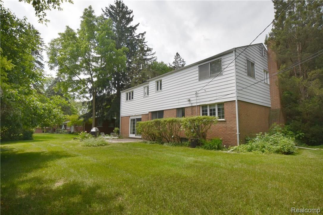 7099 Springridge Road West Bloomfield, MI 48322 - Photo 24 of 24 7099 Springridge_24.JPG