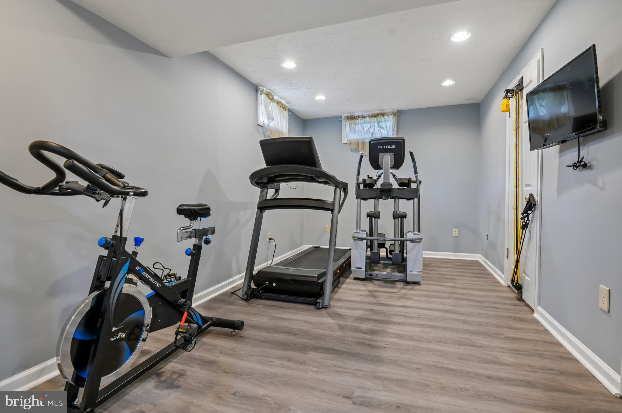 479 Manor Road Aberdeen, MD 21001 - Photo 27 of 36 a view of a room with gym equipment
