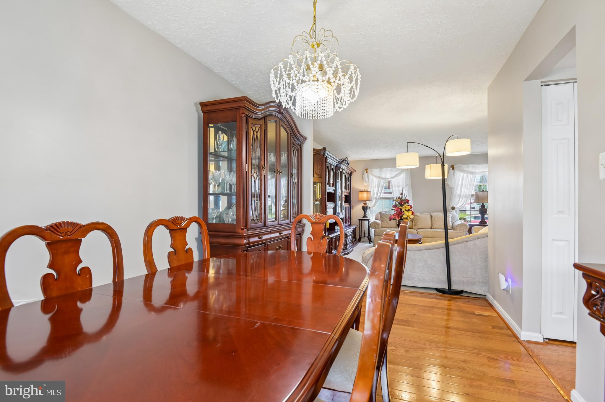 479 Manor Road Aberdeen, MD 21001 - Photo 8 of 36 a very nice looking dining room with furniture