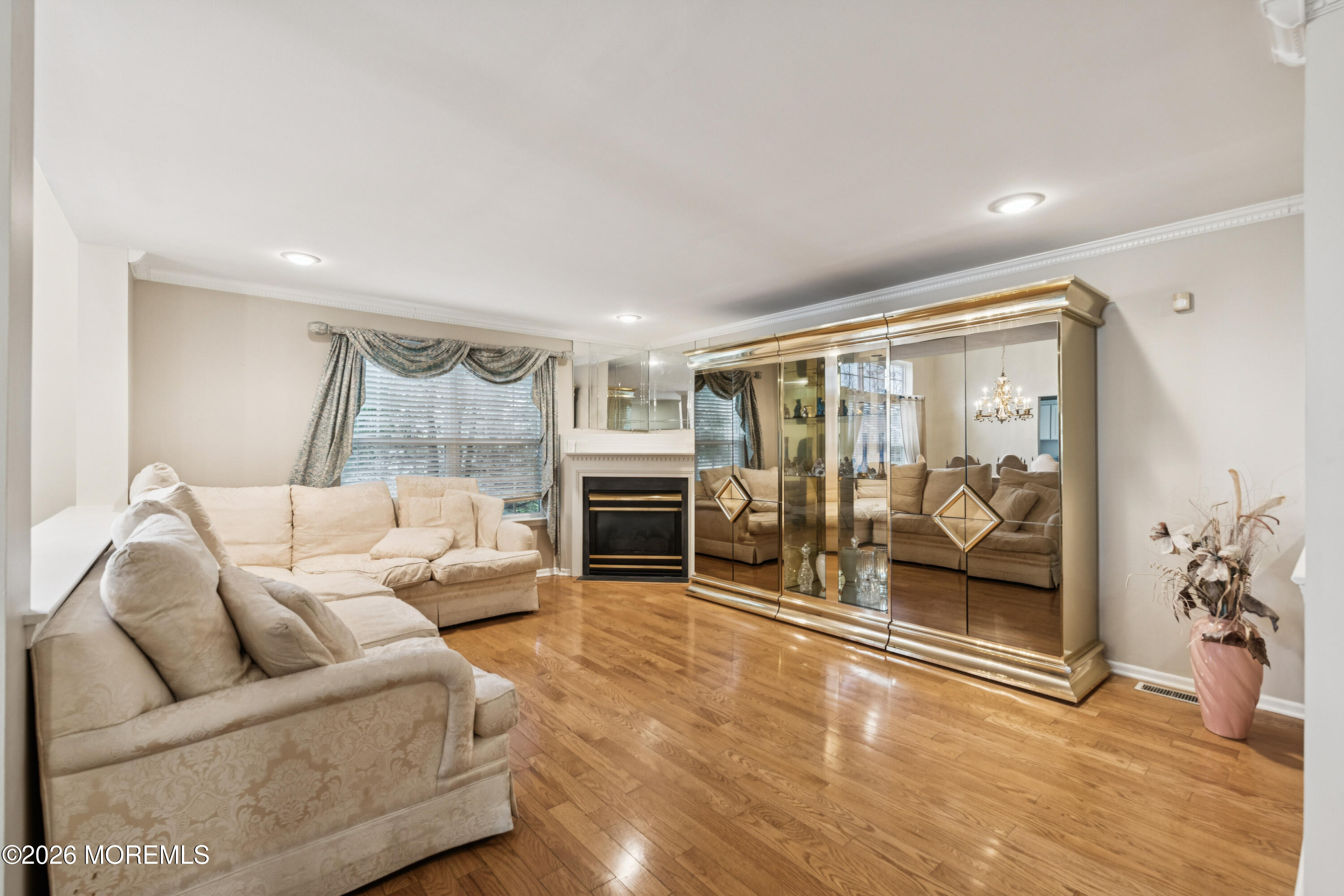 66 Racquet Road Wall, NJ 07719 - Photo 8 of 16 IMG_7823