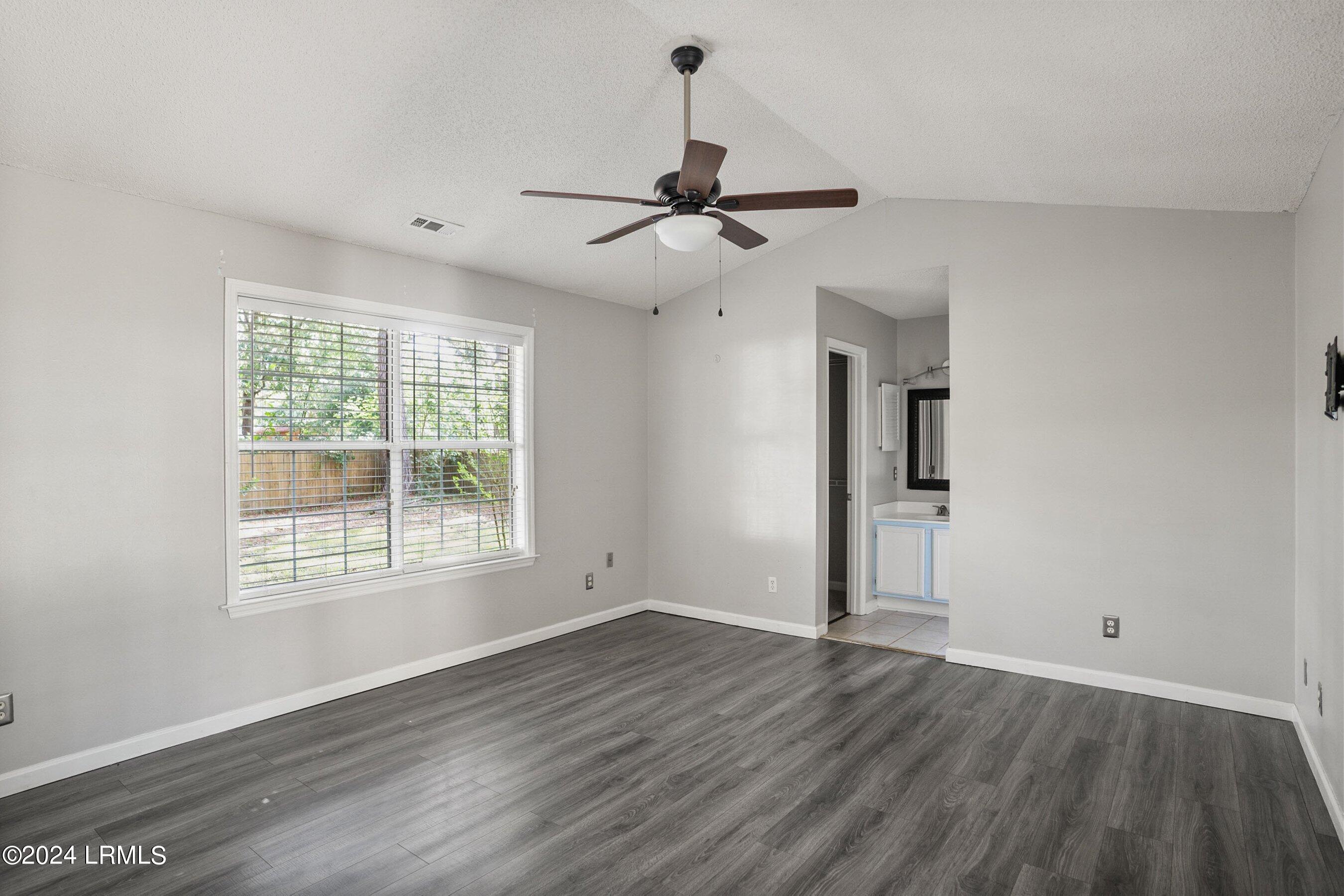 63 Blacksmith Circle Beaufort, SC 29906 - Photo 17 of 32 DSC01677-90.jpg-SMALL