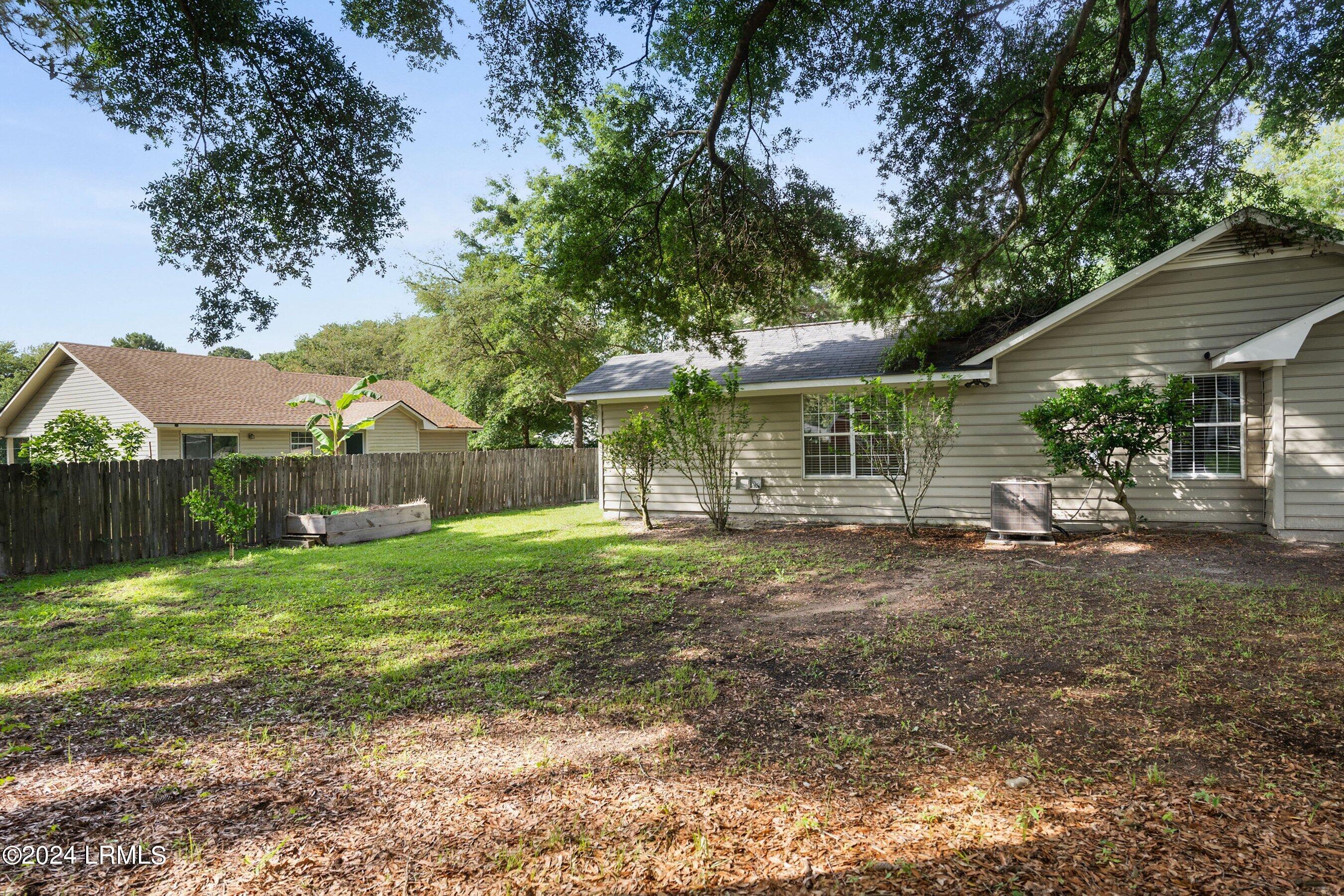 63 Blacksmith Circle Beaufort, SC 29906 - Photo 26 of 32 DSC01747-160.jpg-SMALL