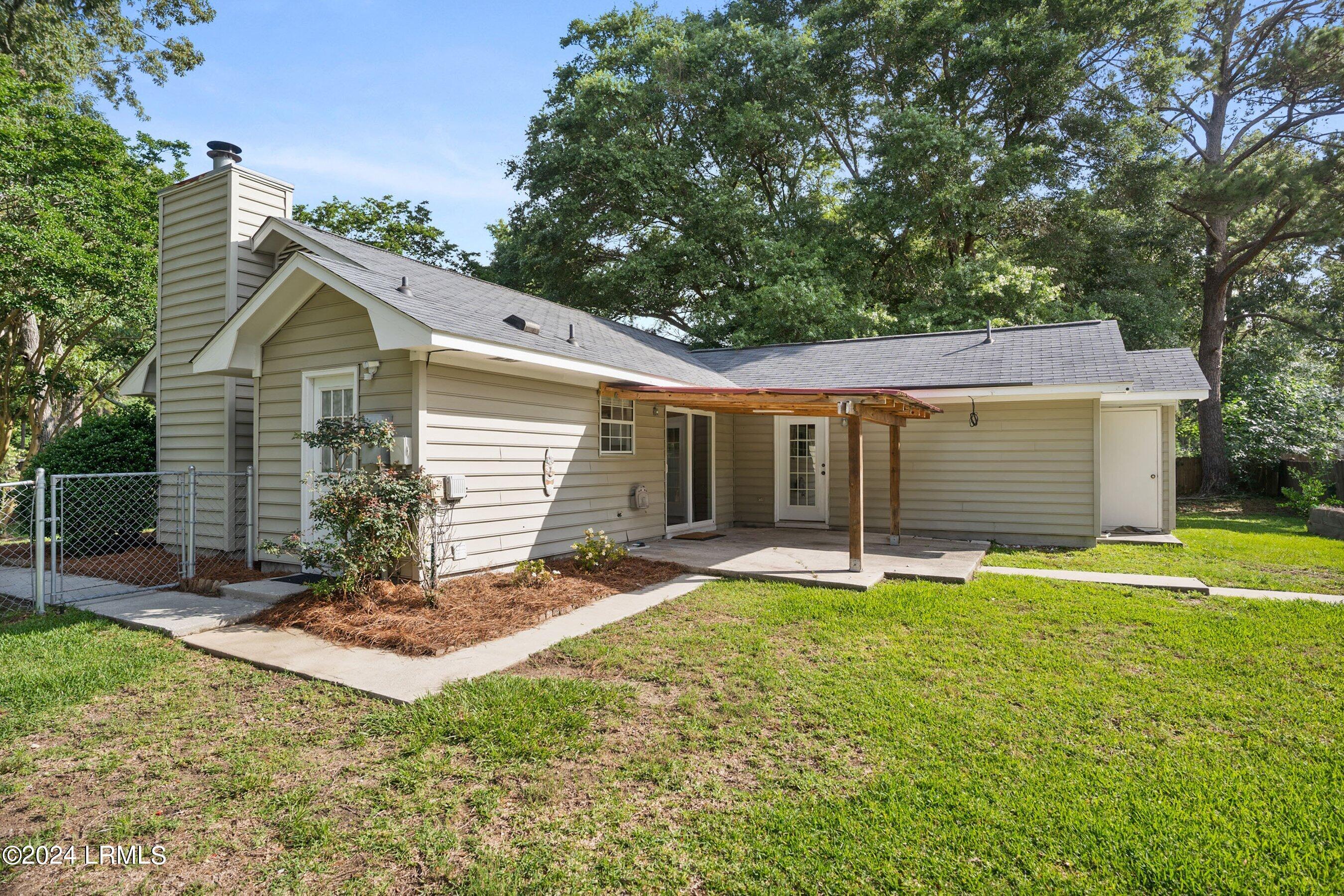 63 Blacksmith Circle Beaufort, SC 29906 - Photo 31 of 32 DSC01737-150.jpg-SMALL
