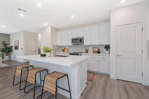 $695,000 | 2473 Constellation Circle, Roseville, CA 95747