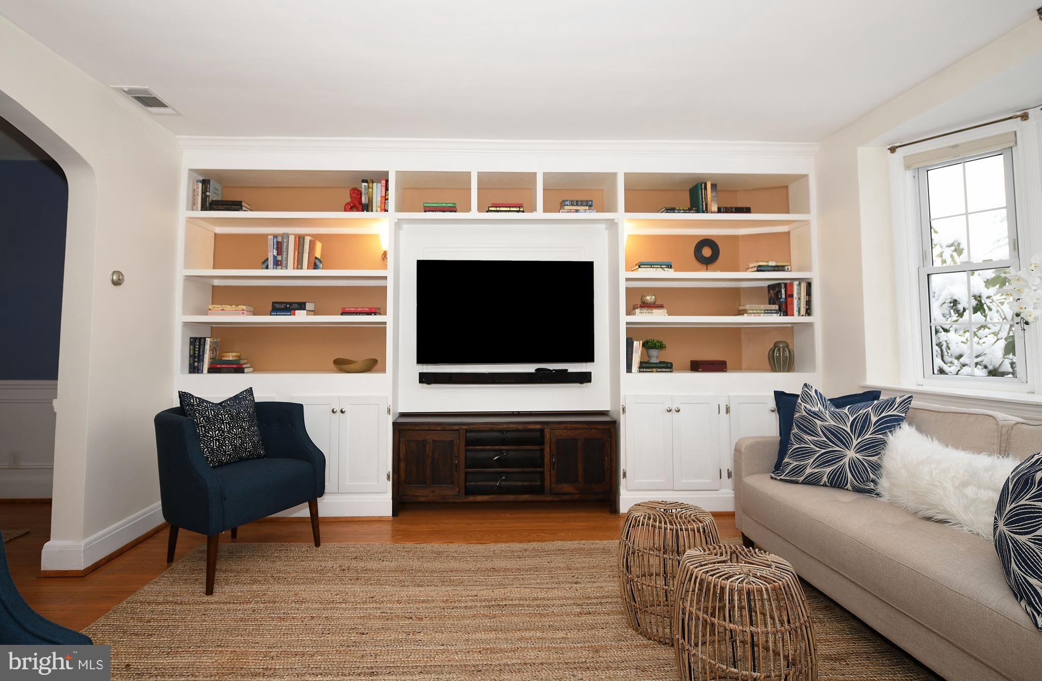 5 Murdock Road Baltimore, MD 21212 - Photo 5 of 48 a living room with furniture and a flat screen tv