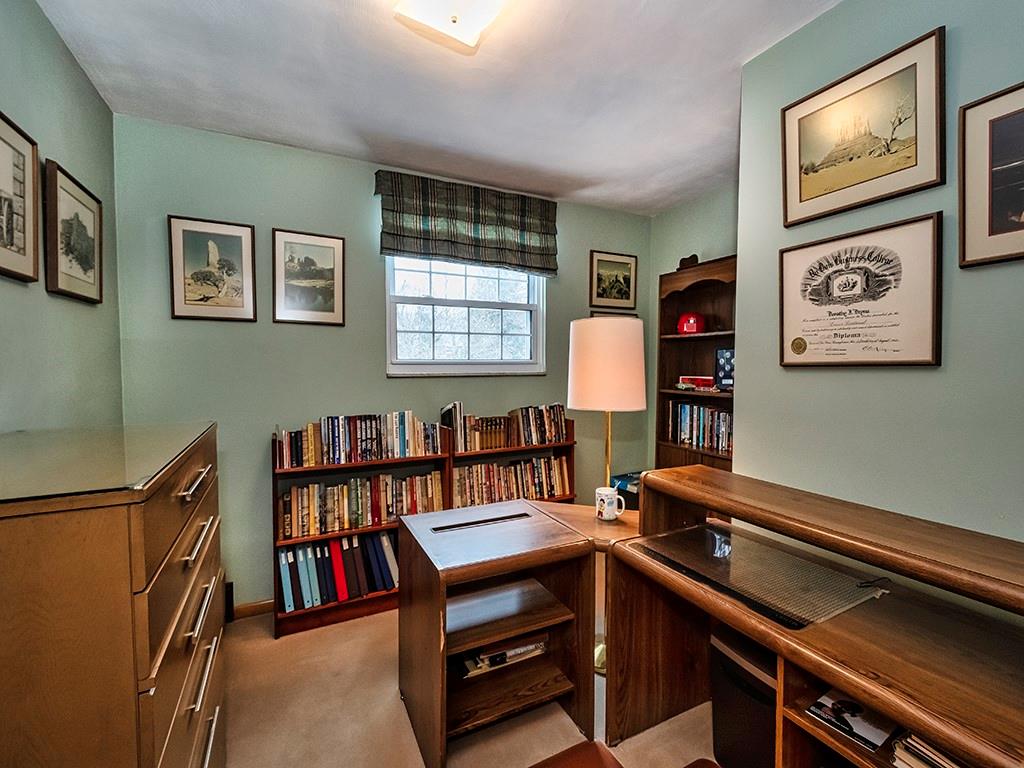 103 White Gate Road Pittsburgh, PA 15238 - Photo 19 of 22 Gallery Image 19