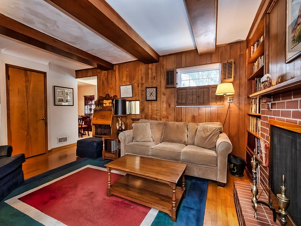 103 White Gate Road Pittsburgh, PA 15238 - Photo 5 of 22 Gallery Image 5