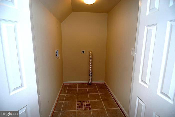 4922 Fable Street Capitol Heights, MD 20743 - Photo 15 of 27 Interior (General)