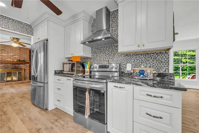 $449,900 | 1399 Lake Jemiki Road, Walhalla, SC 29691