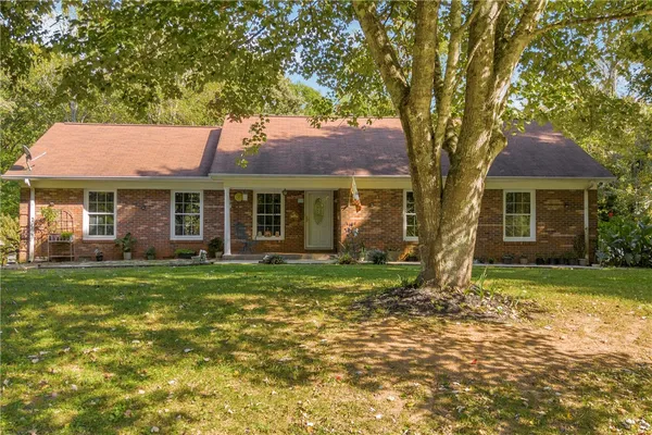 $429,900 | 1399 Lake Jemiki Road, Walhalla, SC 29691