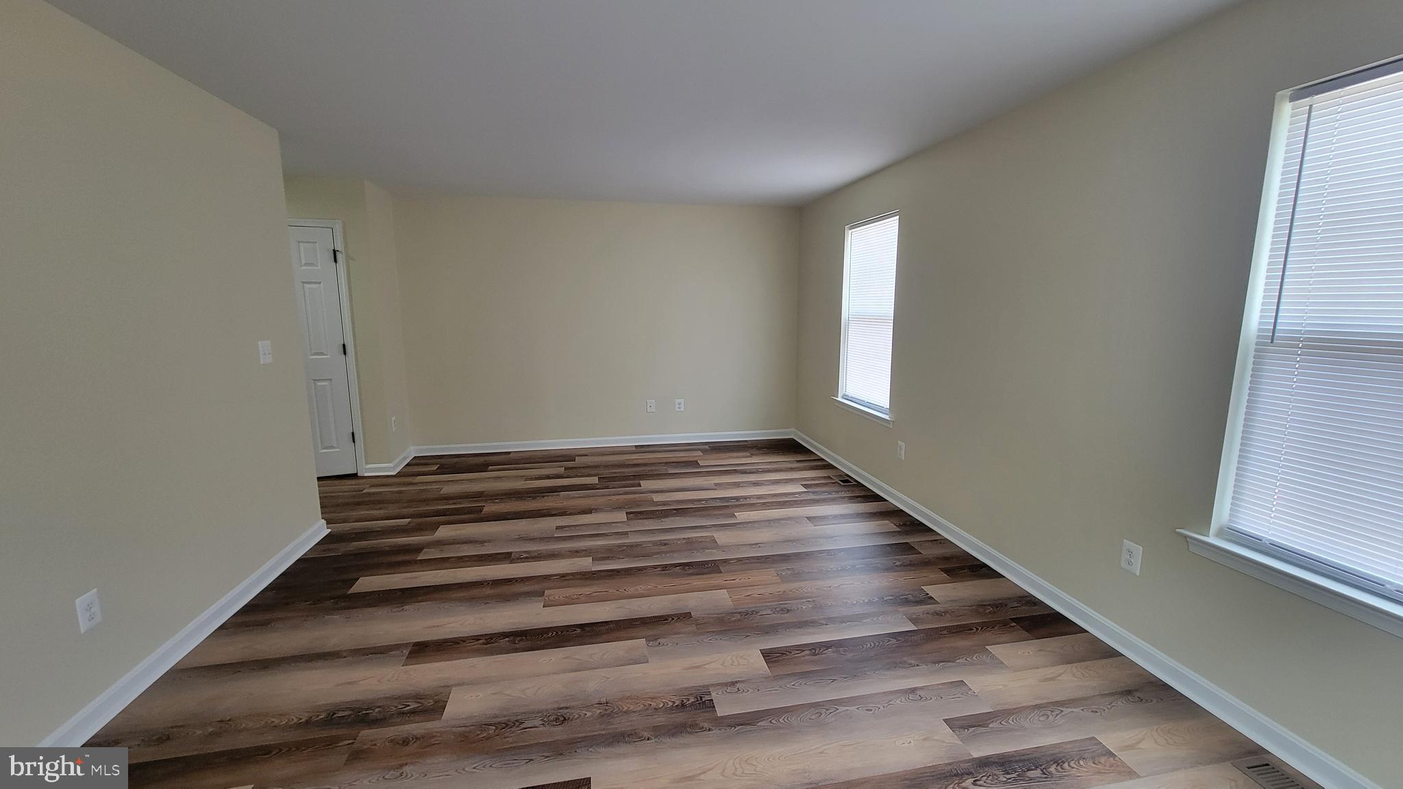 2360 Silver Fox Way Locust Grove, VA 22508 - Photo 18 of 30 Living Room