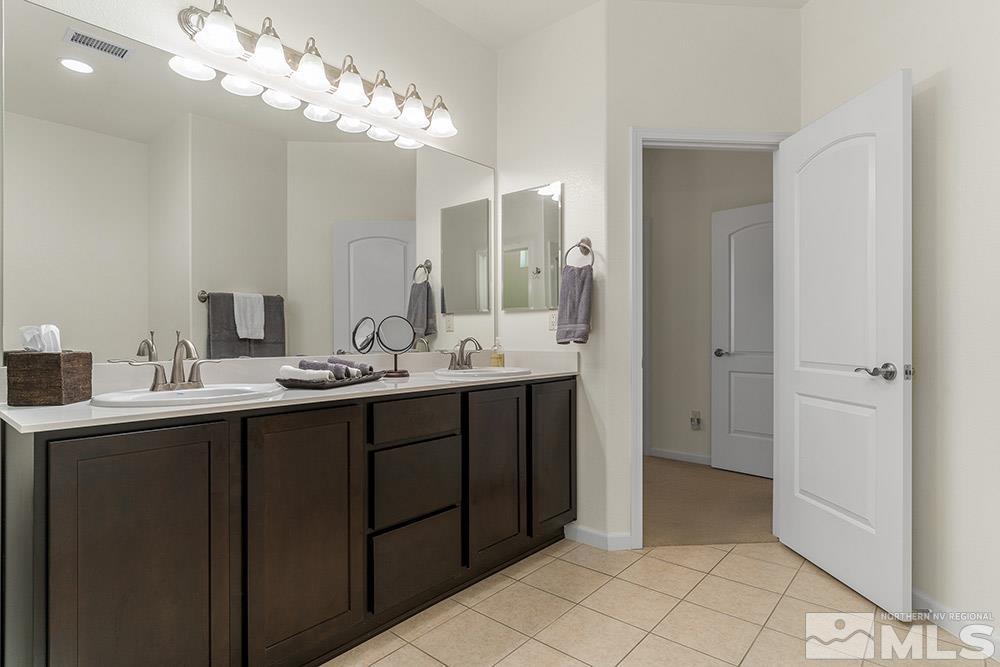 2415 Makenna Drive Reno, NV 89521 - Photo 10 of 38 Photo 10