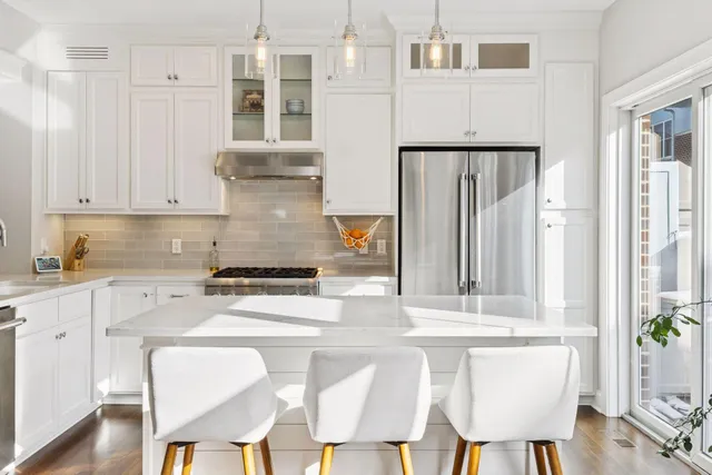 $550,000 | 336 Spring Street, St. Paul, MN 55102