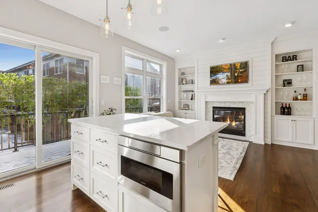 $550,000 | 336 Spring Street, St. Paul, MN 55102