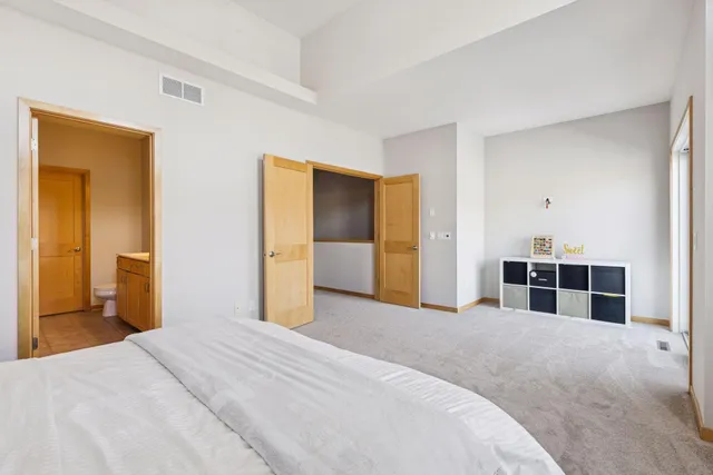 $550,000 | 336 Spring Street, St. Paul, MN 55102